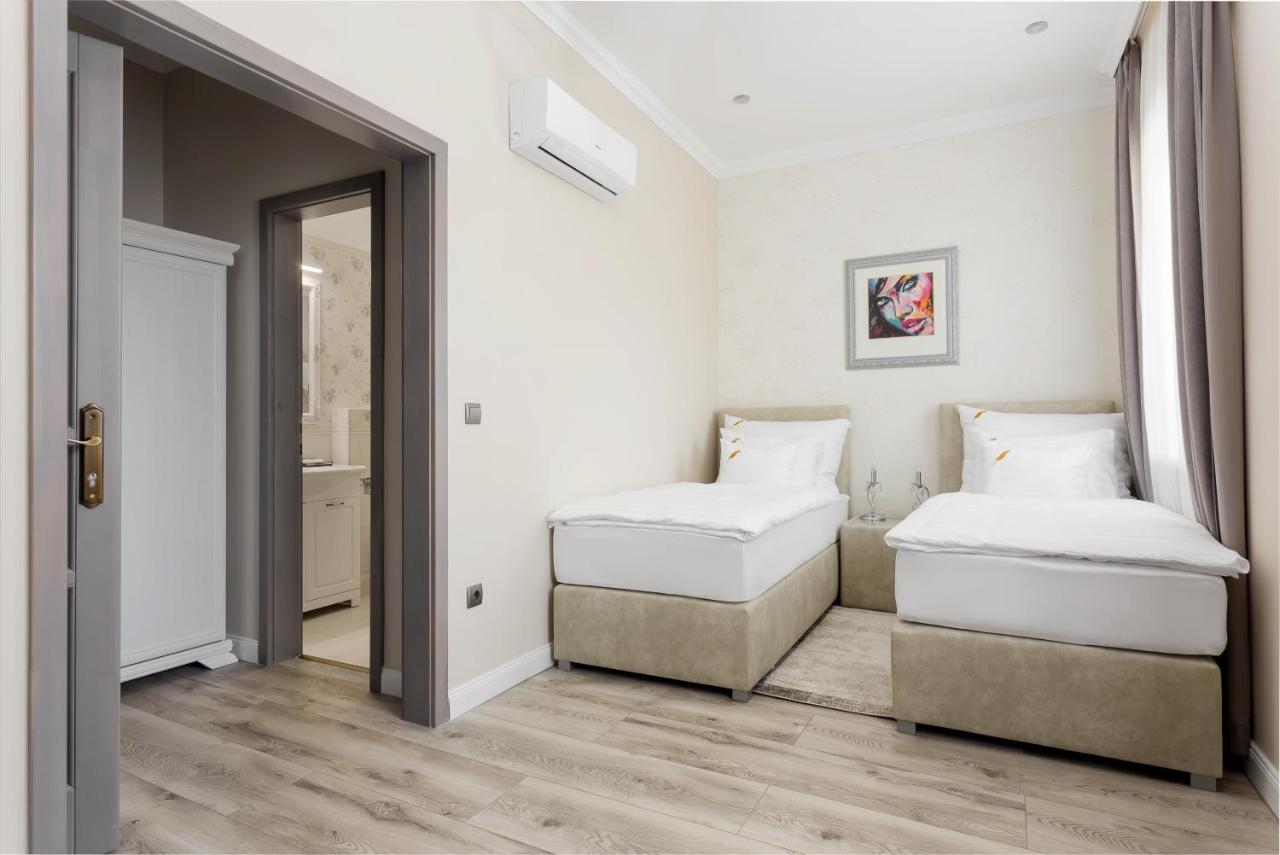 Notarius Vendeghaz Bed & Breakfast Poroszló Dış mekan fotoğraf